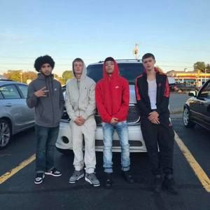 Meet your Posher, Cody